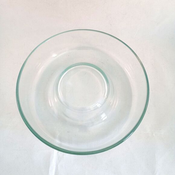 Vintage Pyrex 22cm Clear Glass Bundt Pan / Cake Ring / Jello Mold – France 9” - Picture 2 of 3